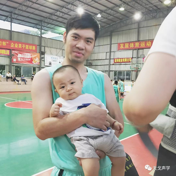 籃球比賽展風采，運動場上燃激情，天戈人，你們真的很棒！